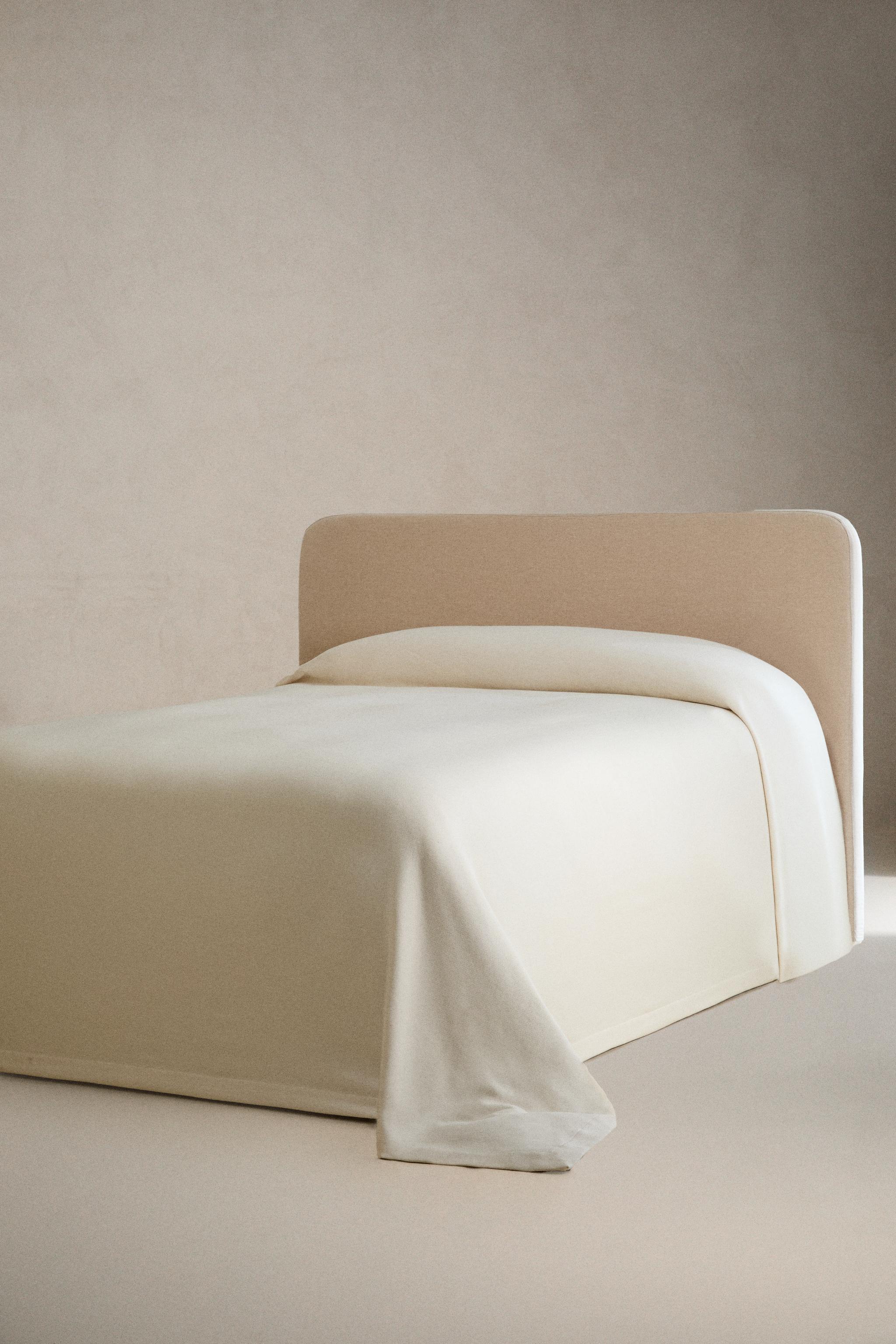 PERCALE COTTON BEDSPREAD